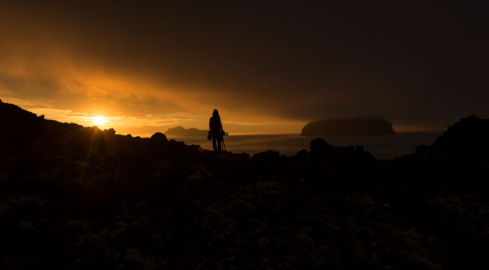 Landscape photography is action photography Vestmannaeyjar, Elliðaey and Bjarnarey.